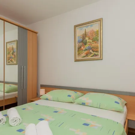 Stipe - Makarska By Guide Vila *